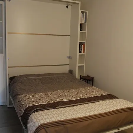 Апартаменты Quartier Latin 4 Personnes